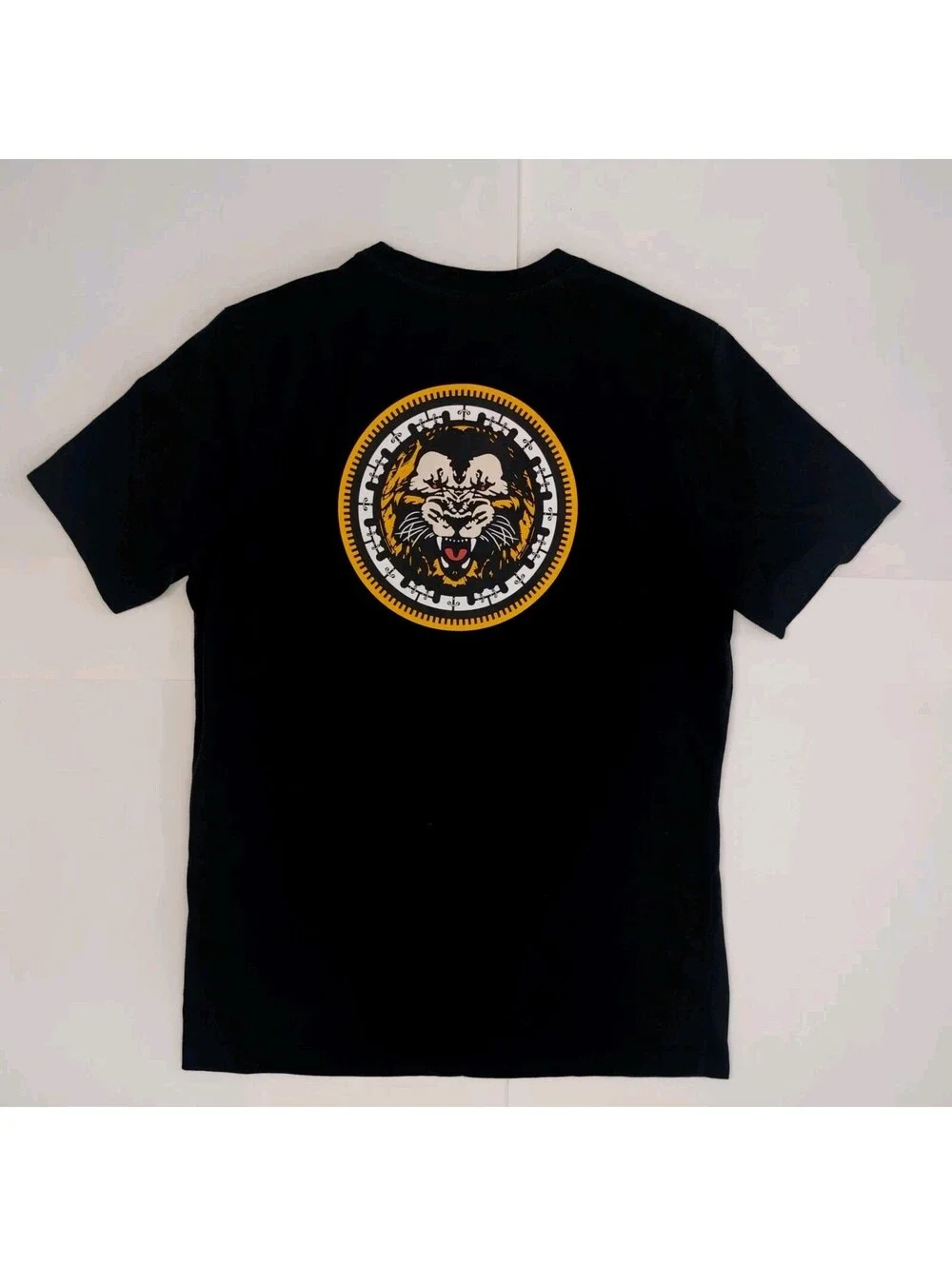 Nike LeBron James Strive For Greatness Lion Graphic Dri-FIT T-Shirt Black Medium